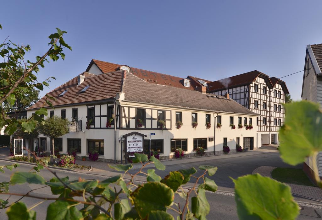 Adler Golf-& Tagungshotel Harth-Poellnitz Экстерьер фото